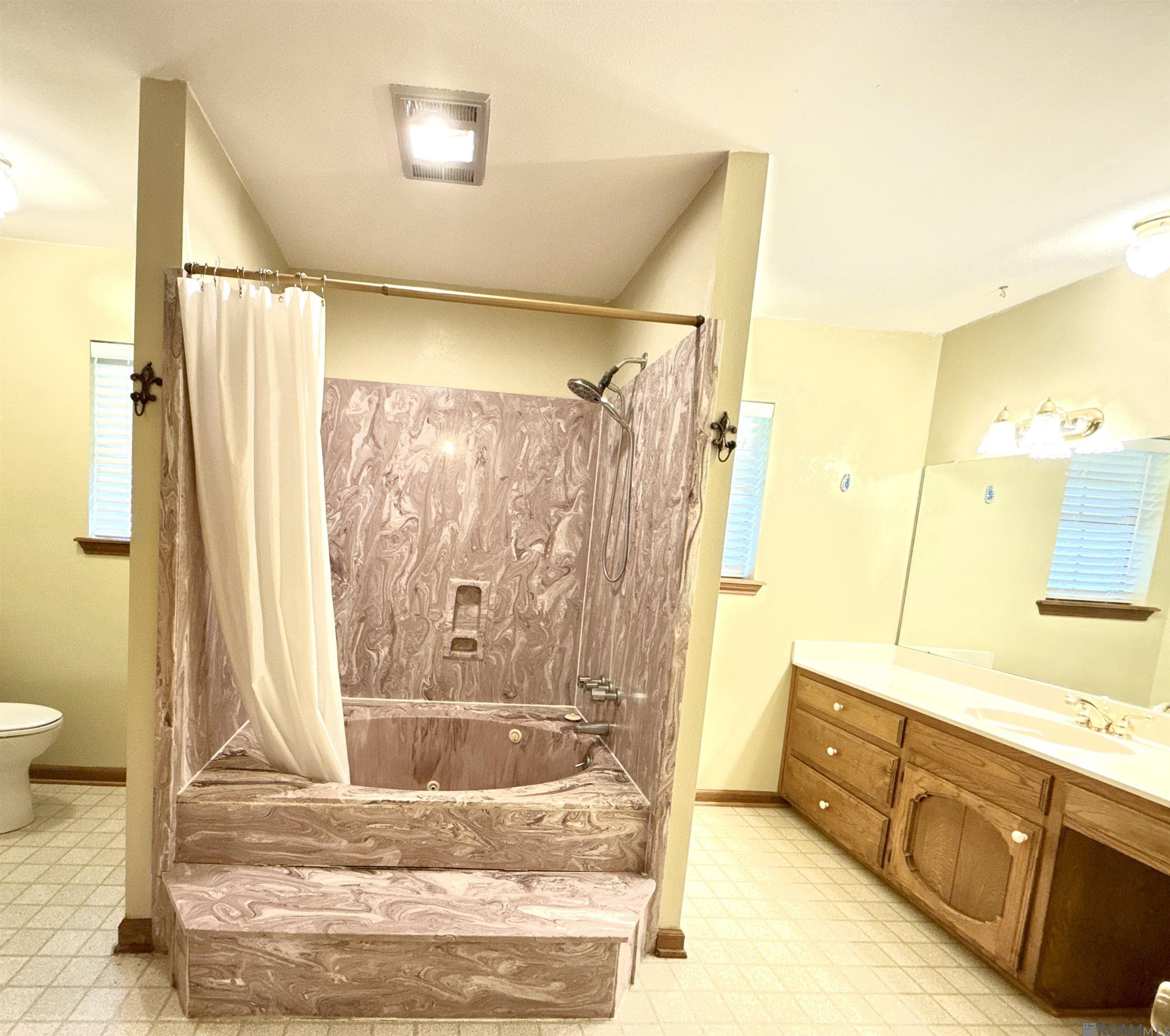 6647 Maple St, Zachary, Louisiana image 18