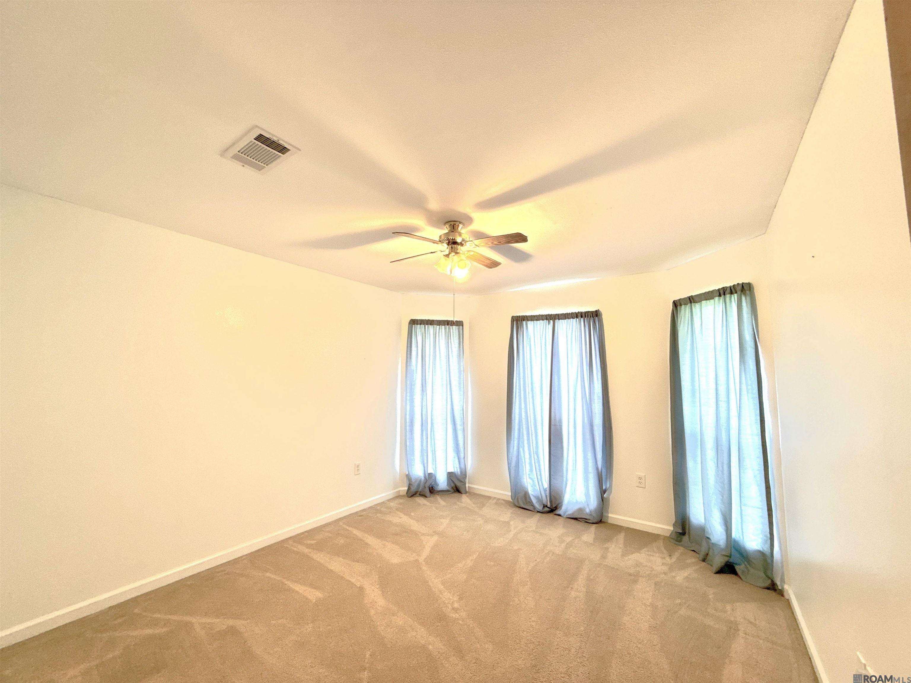 6647 Maple St, Zachary, Louisiana image 14