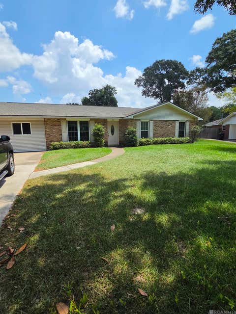 Homes For Sale - 810 Rothmer Dr<br/> Baton Rouge, LA 70808