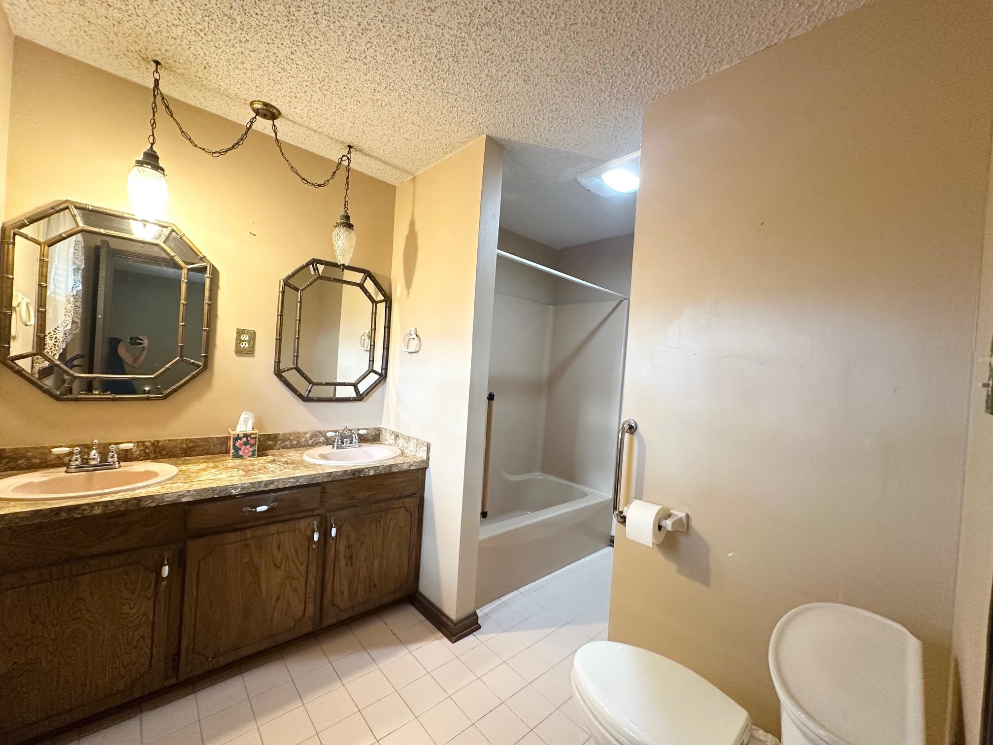 214 Lake Crescent Circle, Houma, Louisiana image 5