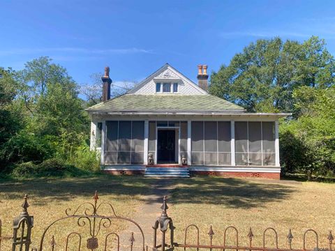 Homes For Sale - 10942 Bank St<br/> Clinton, LA 70722