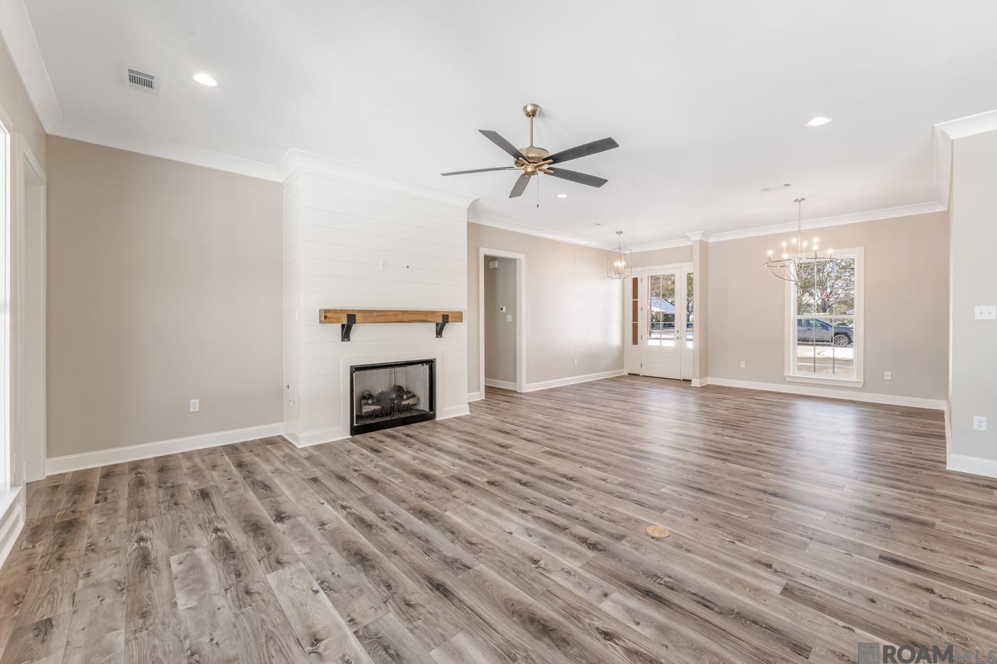 1802 N Linen Rd, Gonzales, Louisiana image 5