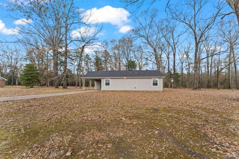 Homes For Sale - 804 Lemon B Rd<br/> Slaughter, LA 70730