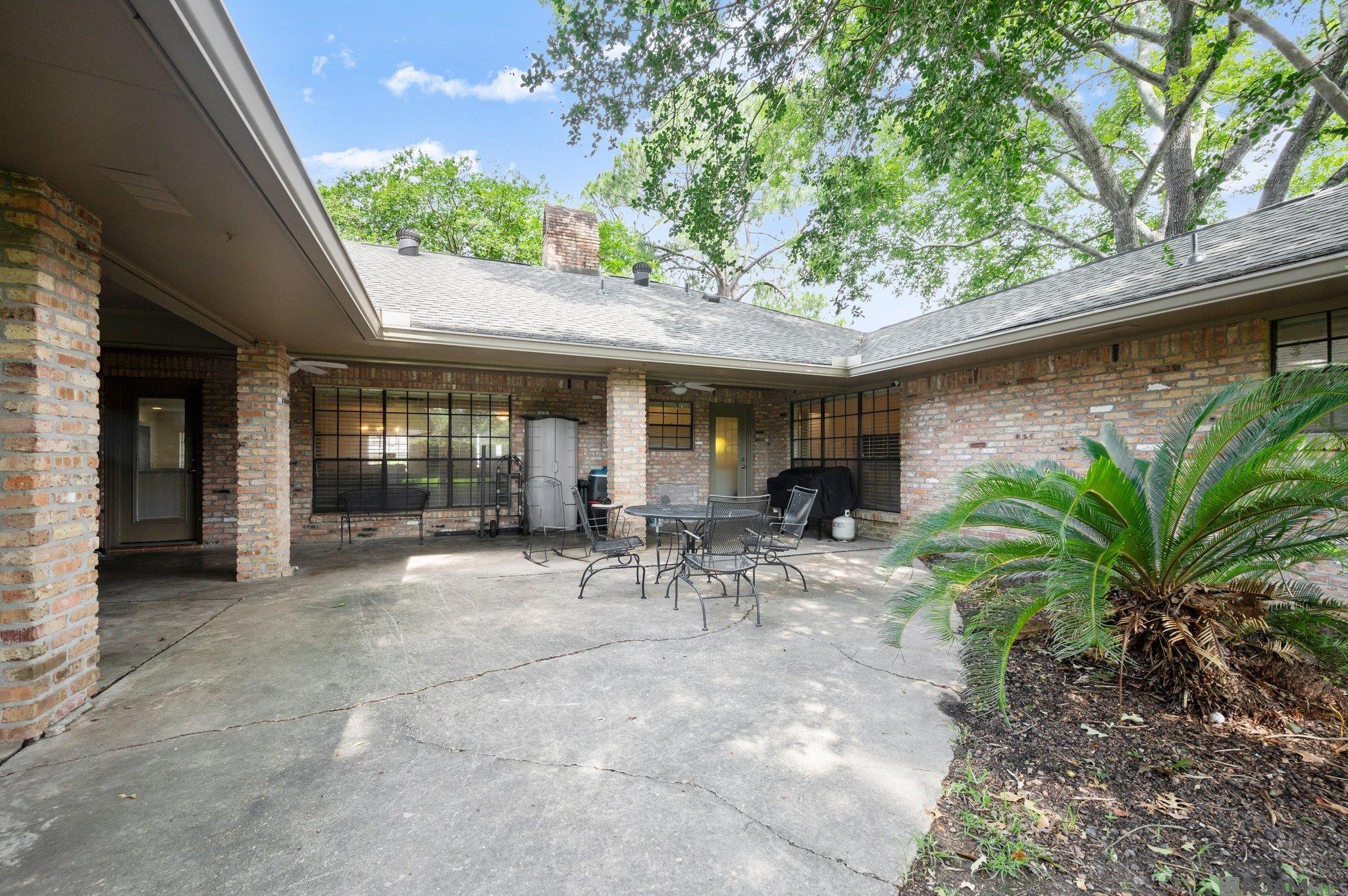 3821 Lake Larouge Dr, Baton Rouge, Louisiana image 31