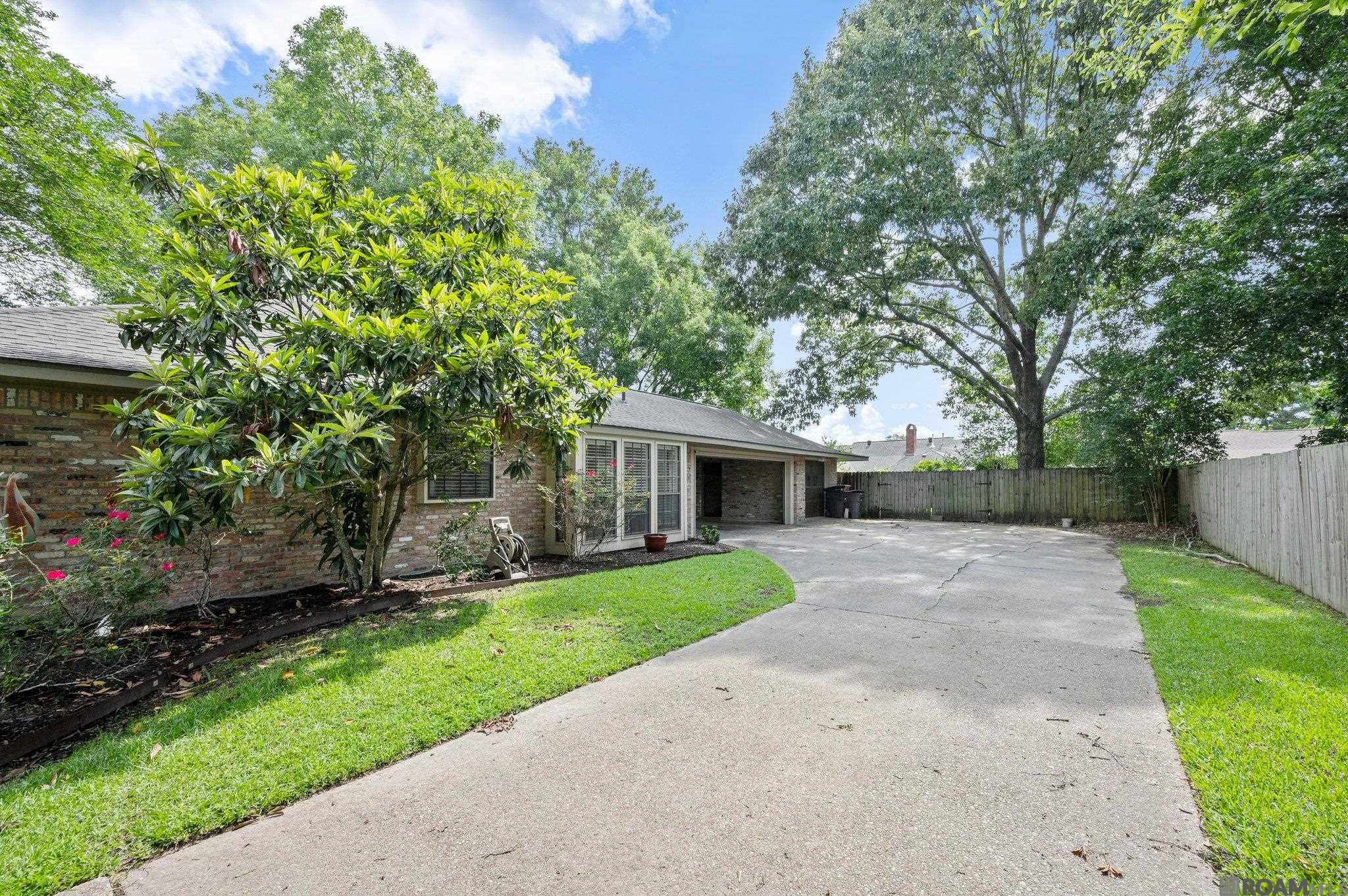 3821 Lake Larouge Dr, Baton Rouge, Louisiana image 34