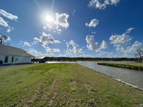 Vacant Land For Sale - 128 Pier 19 Dr<br/> Pierre Part, LA 70339