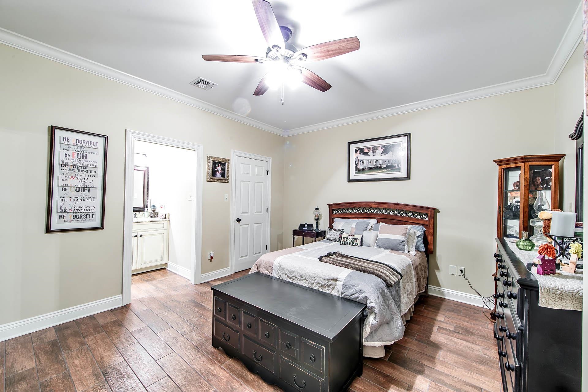 118 Godchaux Drive, Houma, Louisiana image 11