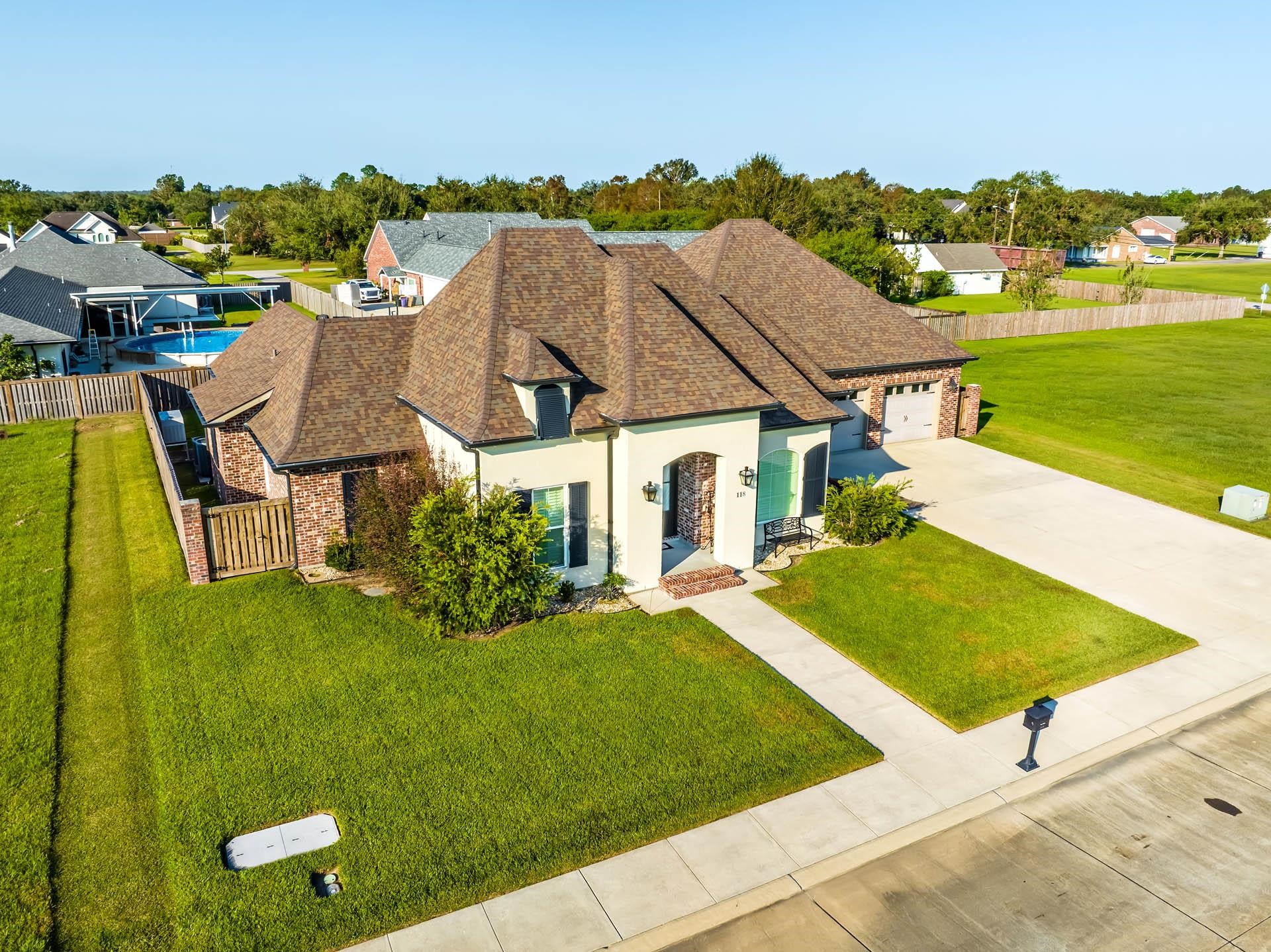 118 Godchaux Drive, Houma, Louisiana image 3