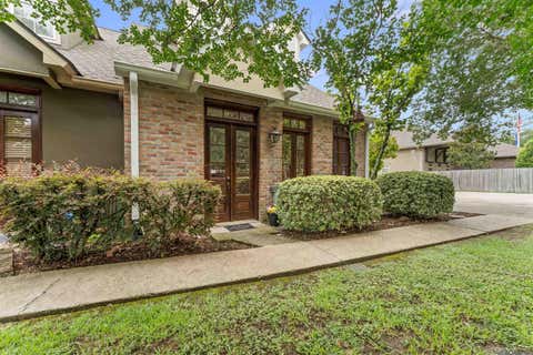 Townhouse For Sale - 9303 Loblolly Ct<br/> Baton Rouge, LA 70809