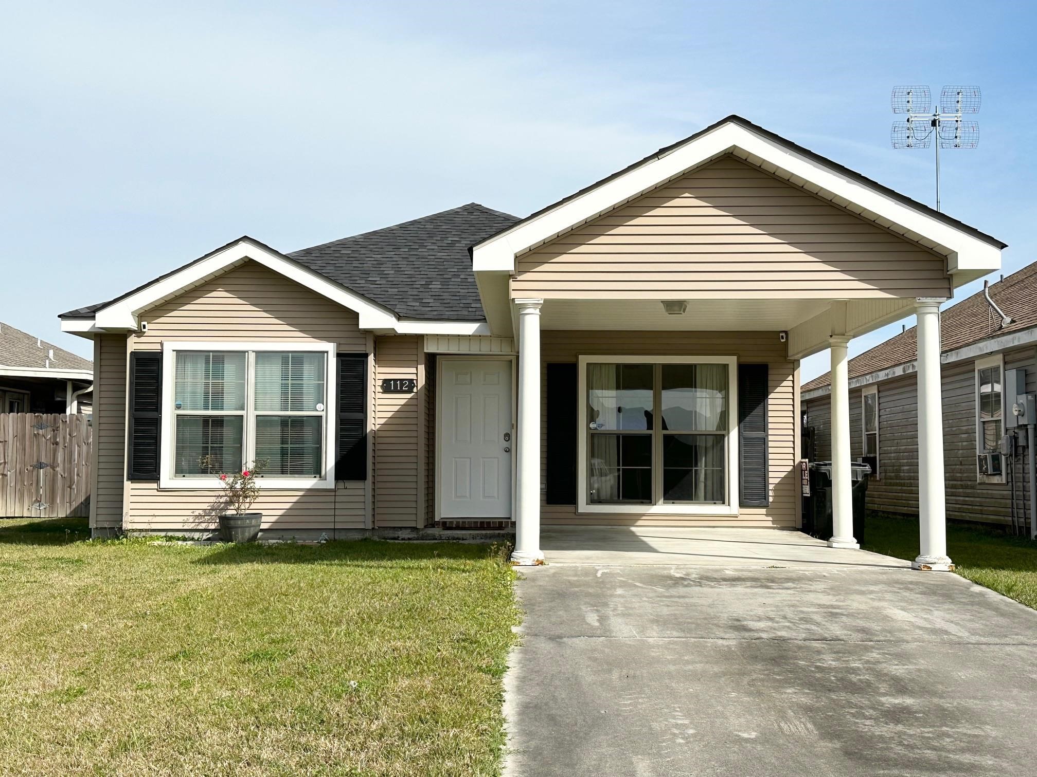 112 Casa Drive, Gray, Louisiana image 1