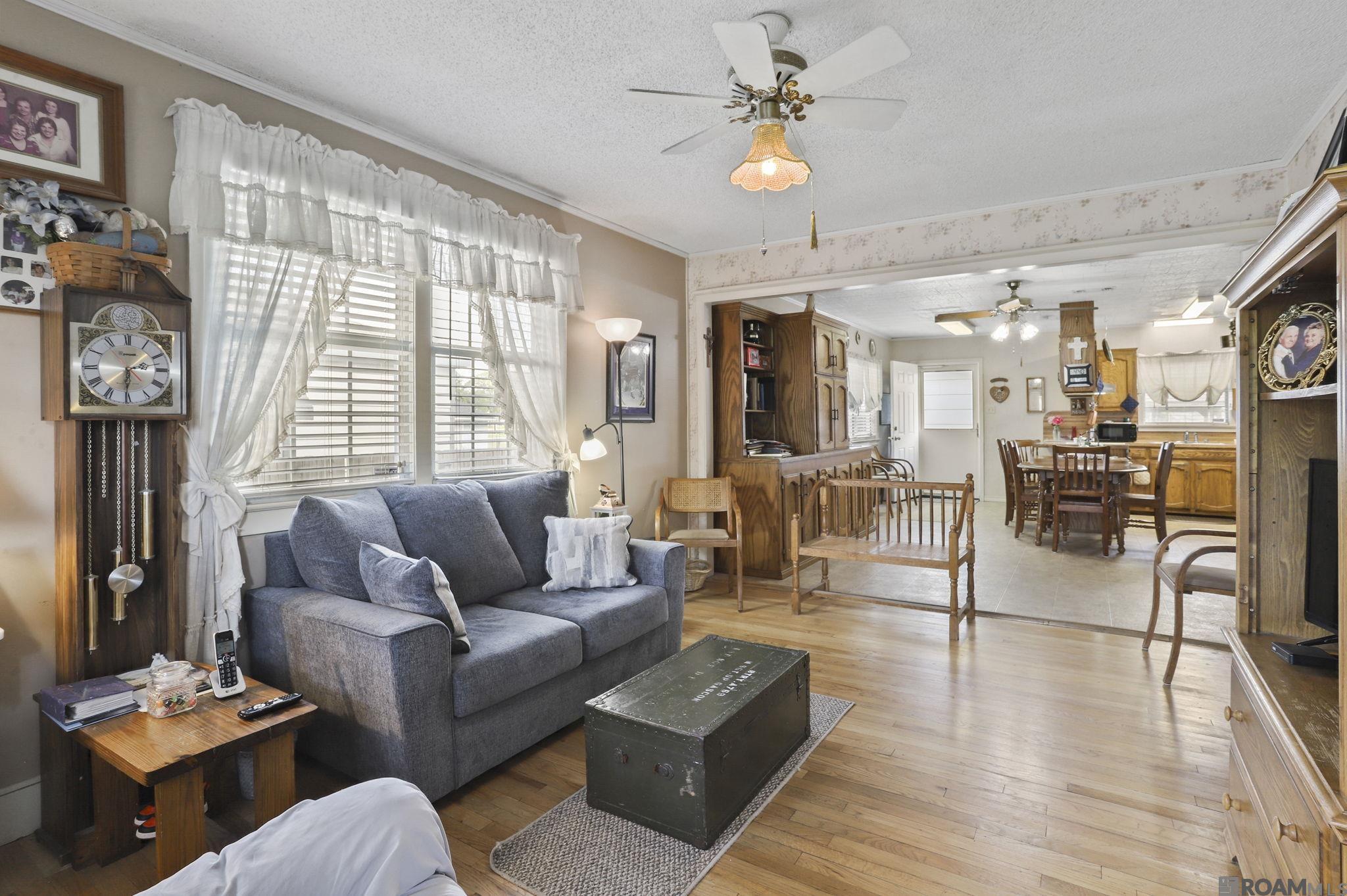 805 Oaks Ave, Port Allen, Louisiana image 4