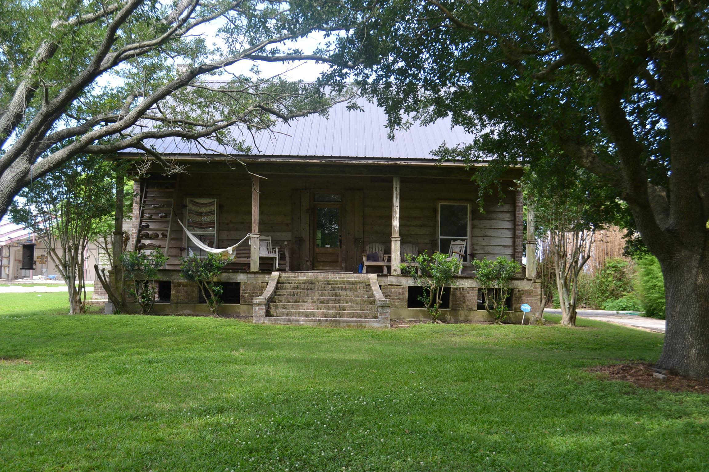 18076 La Hwy 3235, Galliano, Louisiana image 1