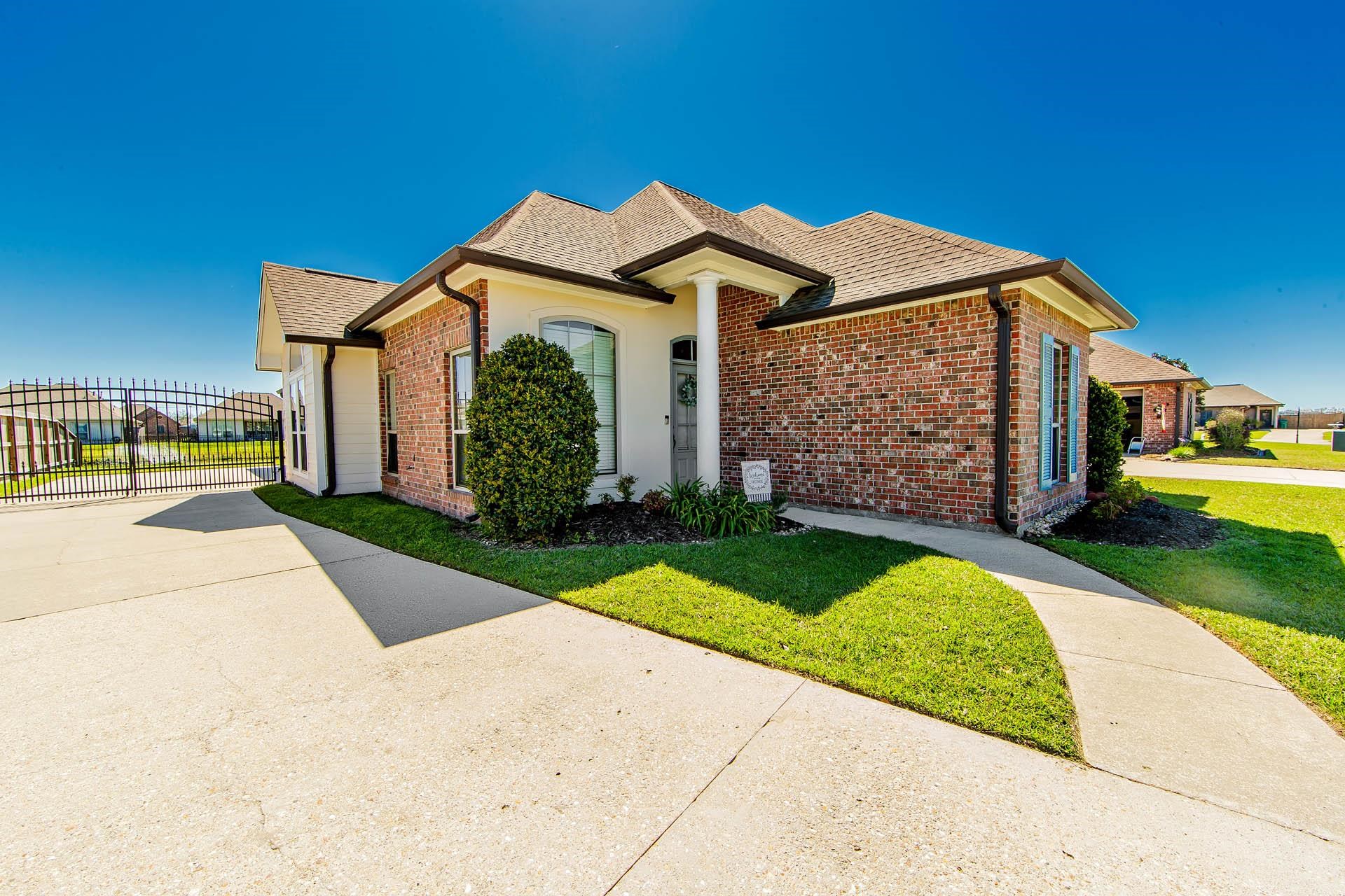 155 Lake Maclaine Avenue, Thibodaux, Louisiana image 2