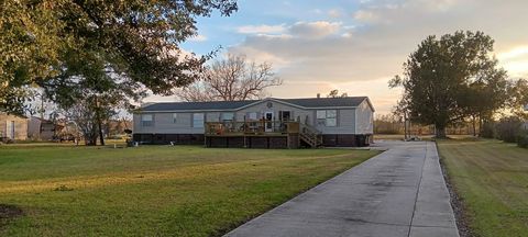 Homes For Sale - 516 Aragon Road<br/> Montegut, LA 70377