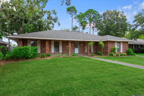 Homes For Sale - 1635 Mcmichael Dr<br/> Baton Rouge, LA 70815