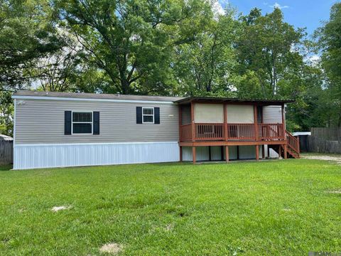 Mobile Home For Sale - 20738 Watson Dr<br/> Zachary, LA 70791