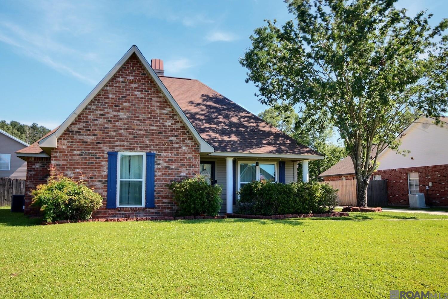 12231 Bell Meadow, Denham Springs, Louisiana image 2