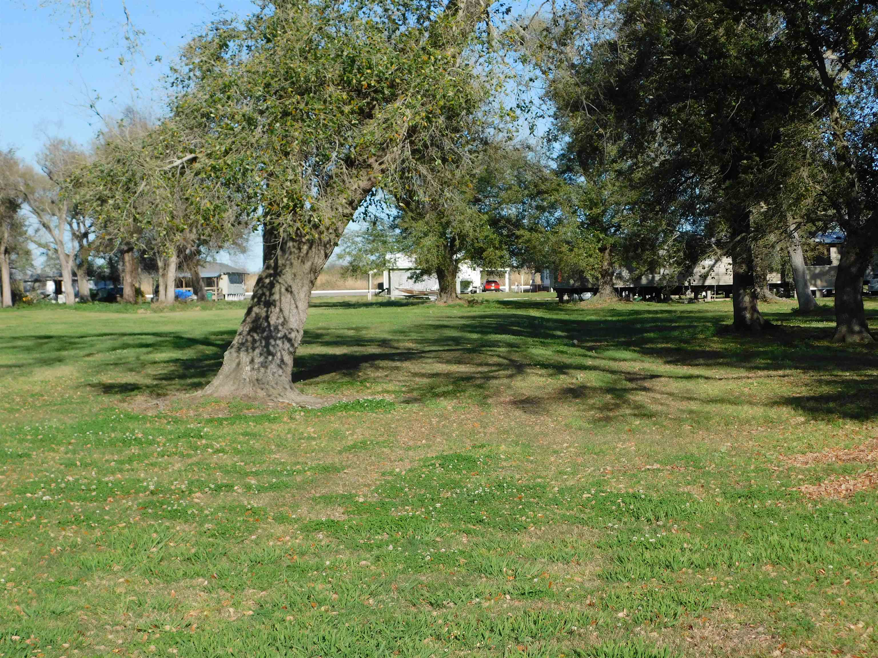 TBD Hwy 3235 East Side, Golden Meadow, Louisiana image 2