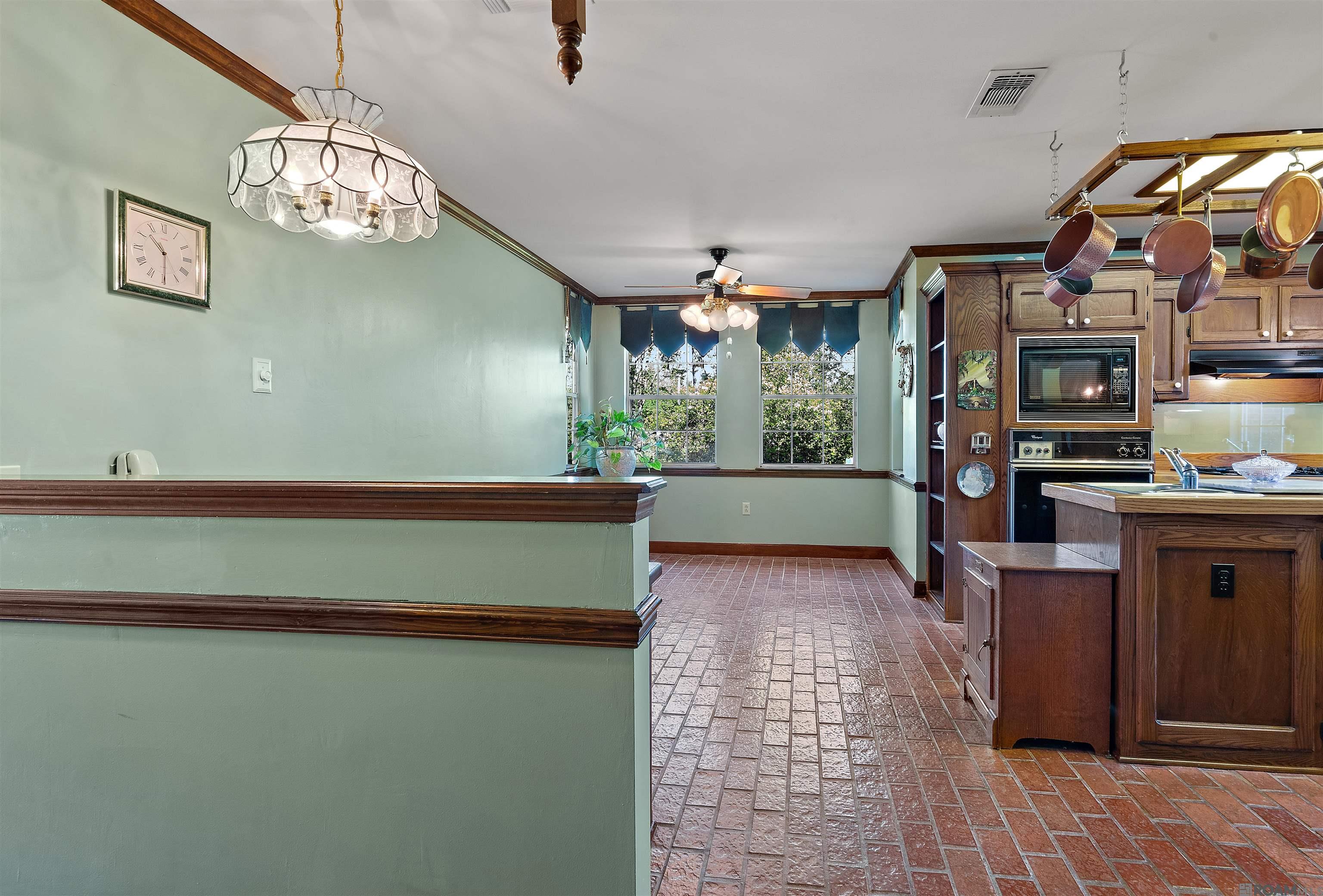 6333 Sun Ct, Greenwell Springs, Louisiana image 11