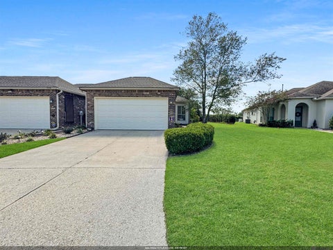 Townhouse For Sale - 5344 Courtyard Dr<br/> Ascension County, Gonzales, LA 70737