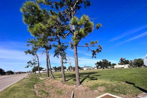 Vacant Land For Sale - 2126 South Alex Plaisance Boulevard<br/> Golden Meadow, LA 70357