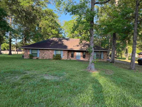 Homes For Sale - 5238 Lesage Dr<br/> Greenwell Springs, LA 70739
