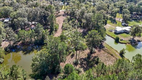 Vacant Land For Sale - 23731 Highway 42 Highway<br/> Holden, LA 70754