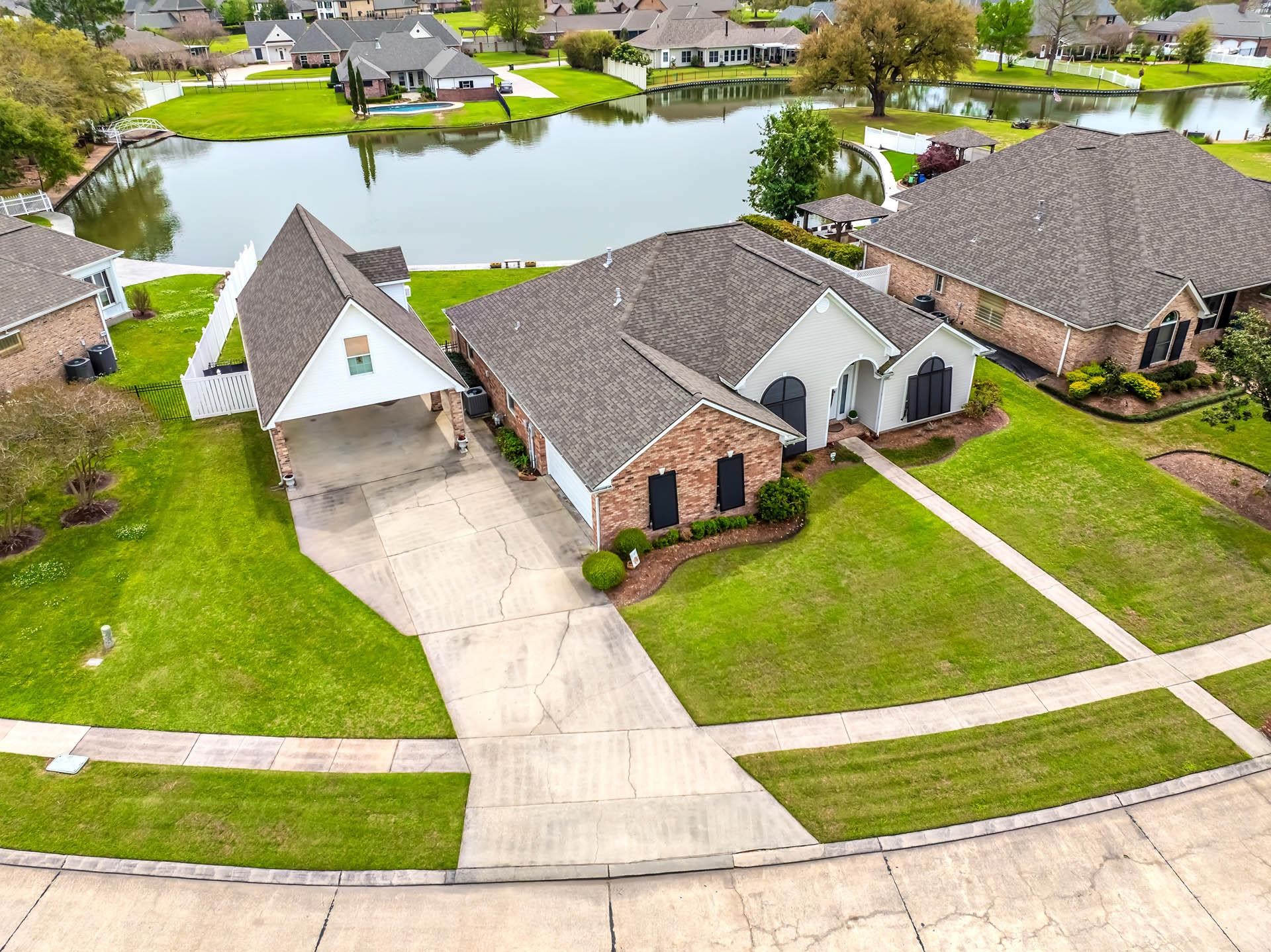 146 Meandering Way, Houma, Louisiana image 3