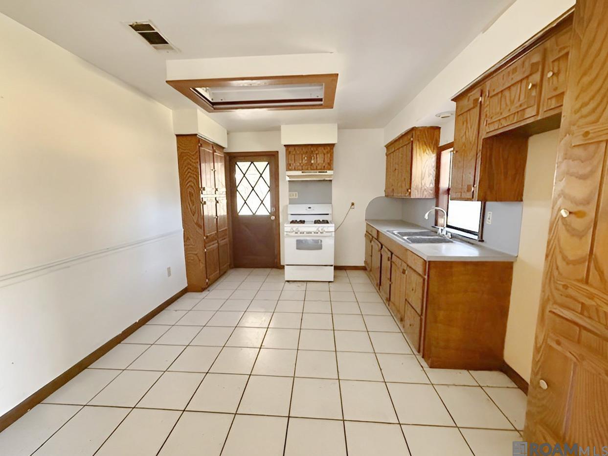 12325 N Engleswood Dr, Baton Rouge, Louisiana image 7