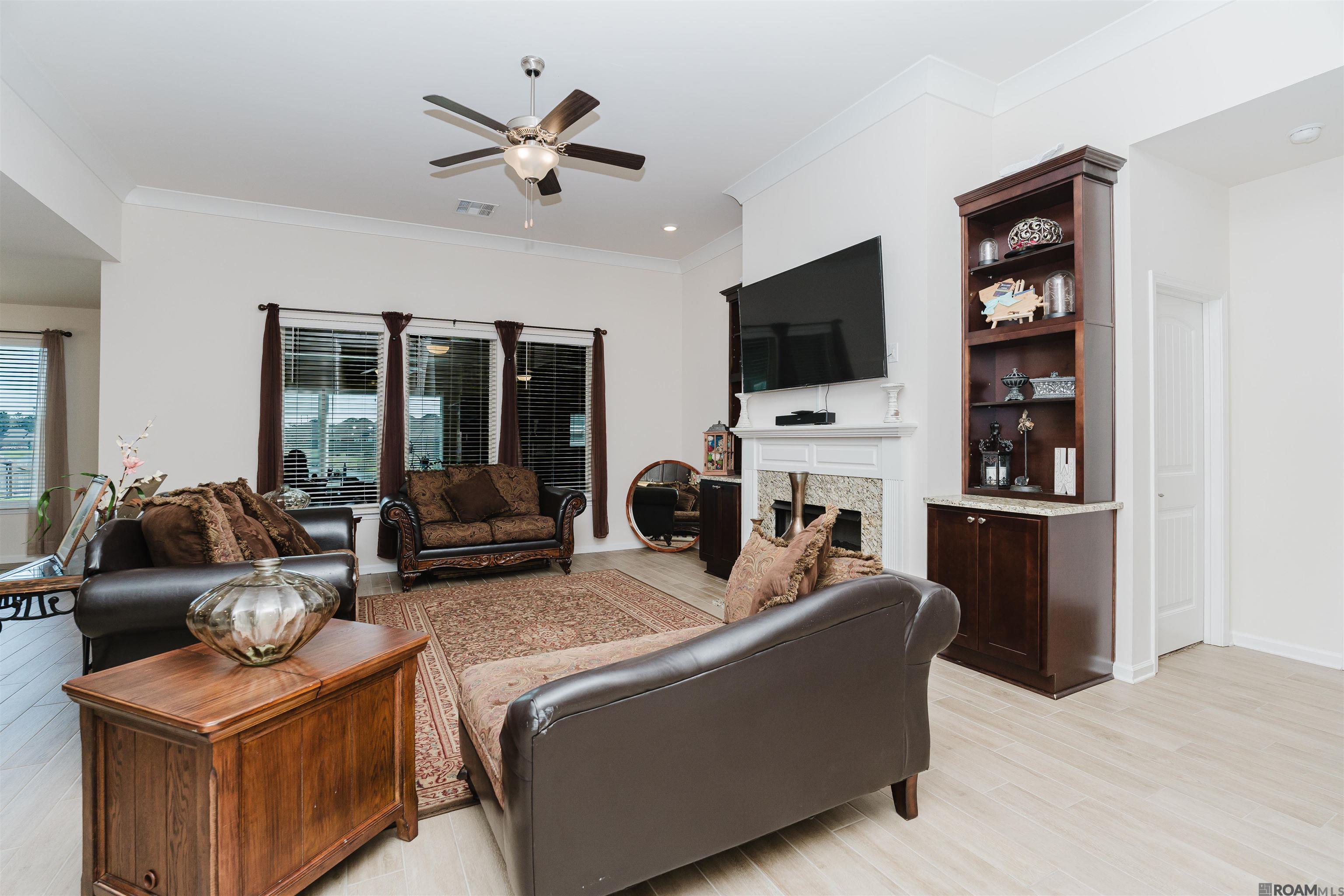 8740 Tatler St, Denham Springs, Louisiana image 6