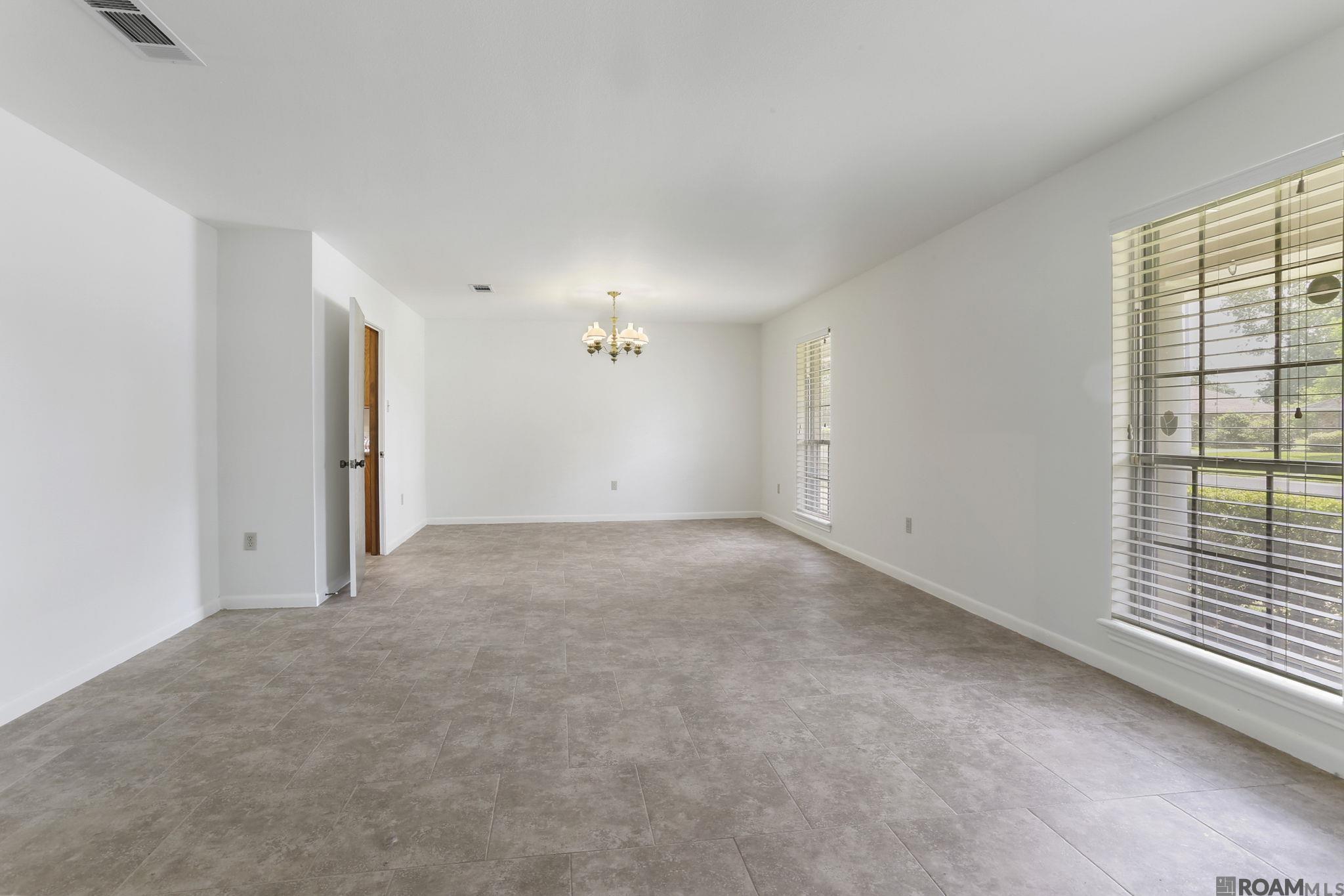8951 Trudeau Ave, Baton Rouge, Louisiana image 7