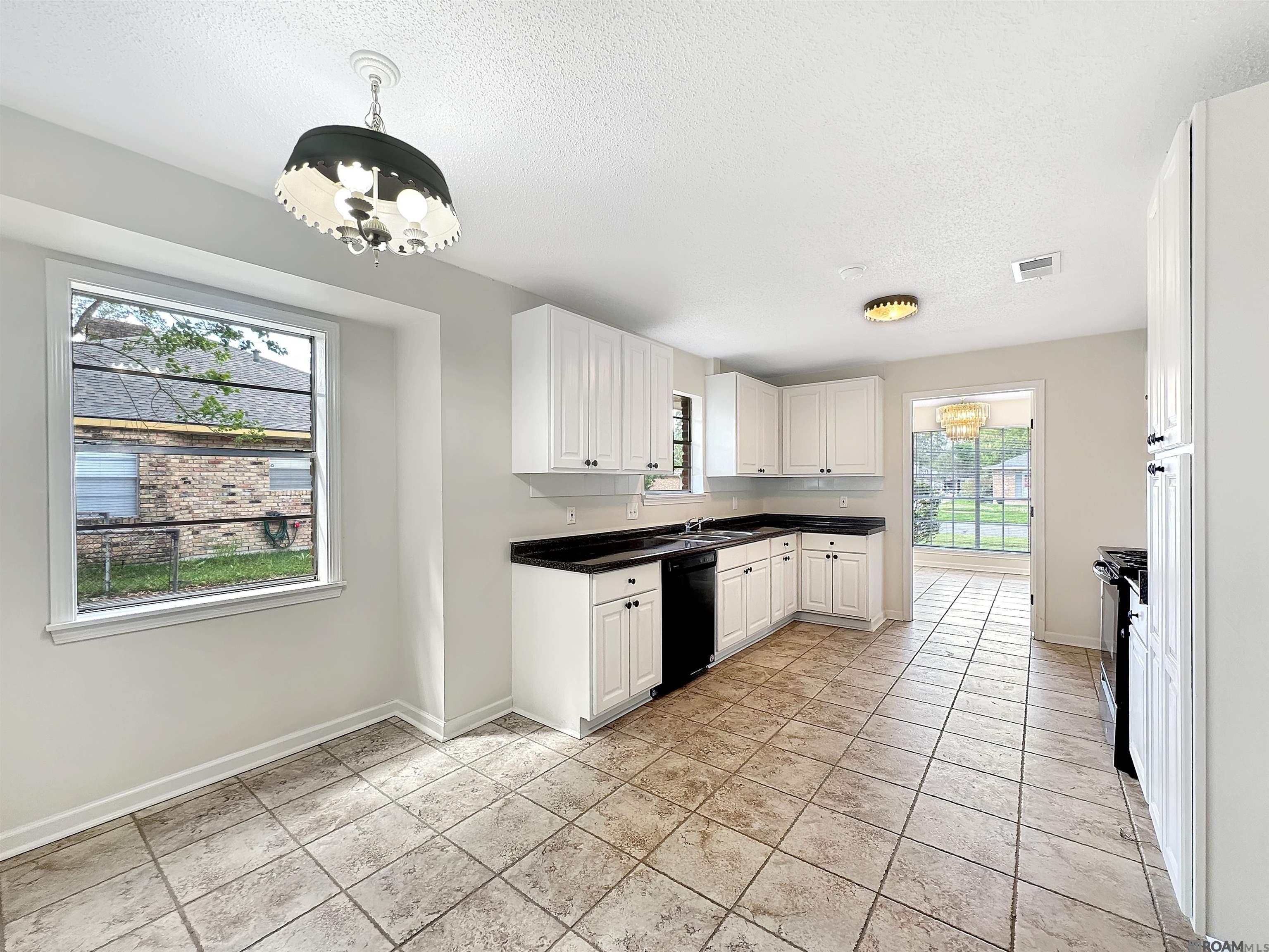 13326 Berwick Ave, Baton Rouge, Louisiana image 2
