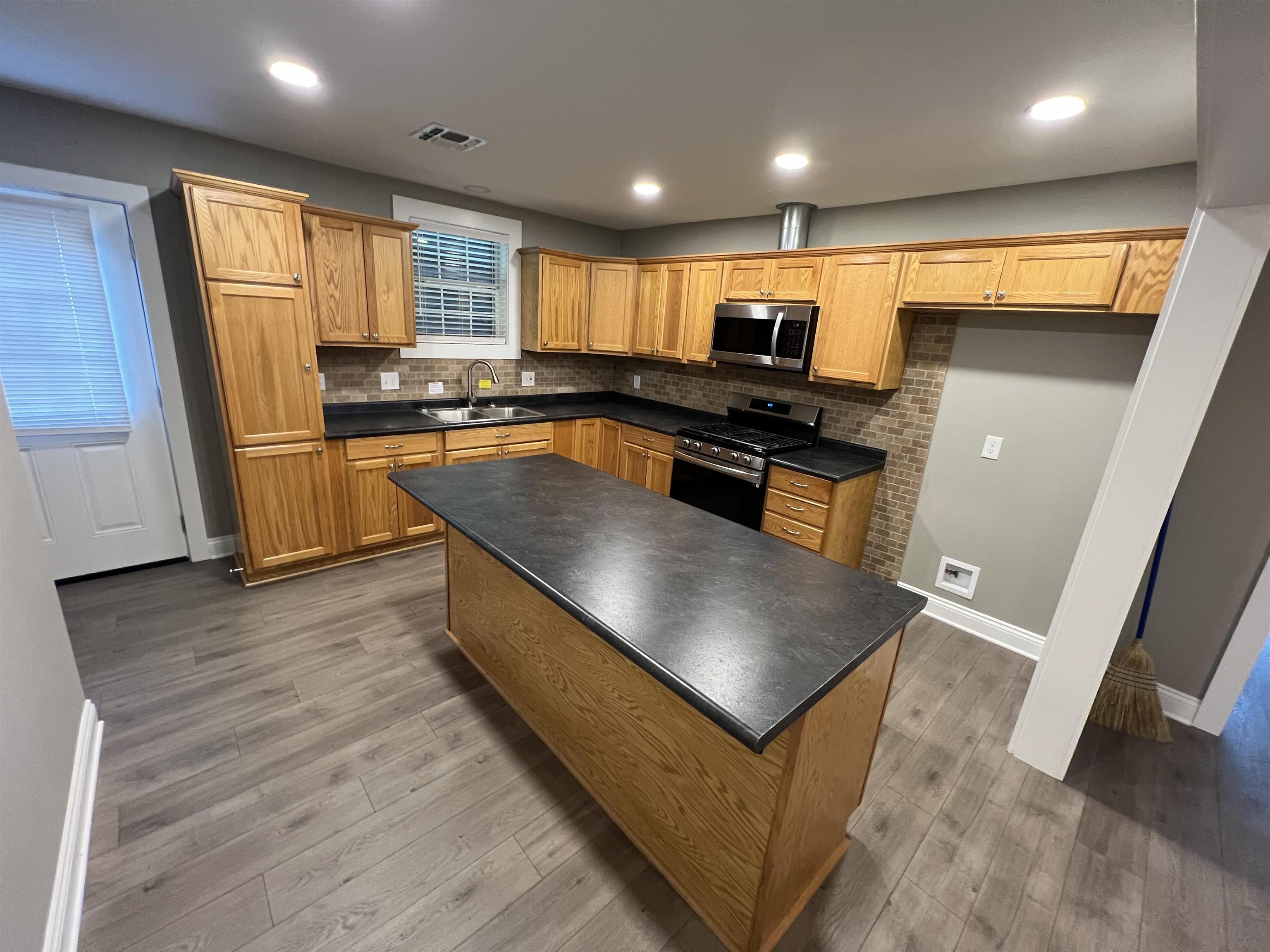 318 Walnut St, Lockport, Louisiana image 8