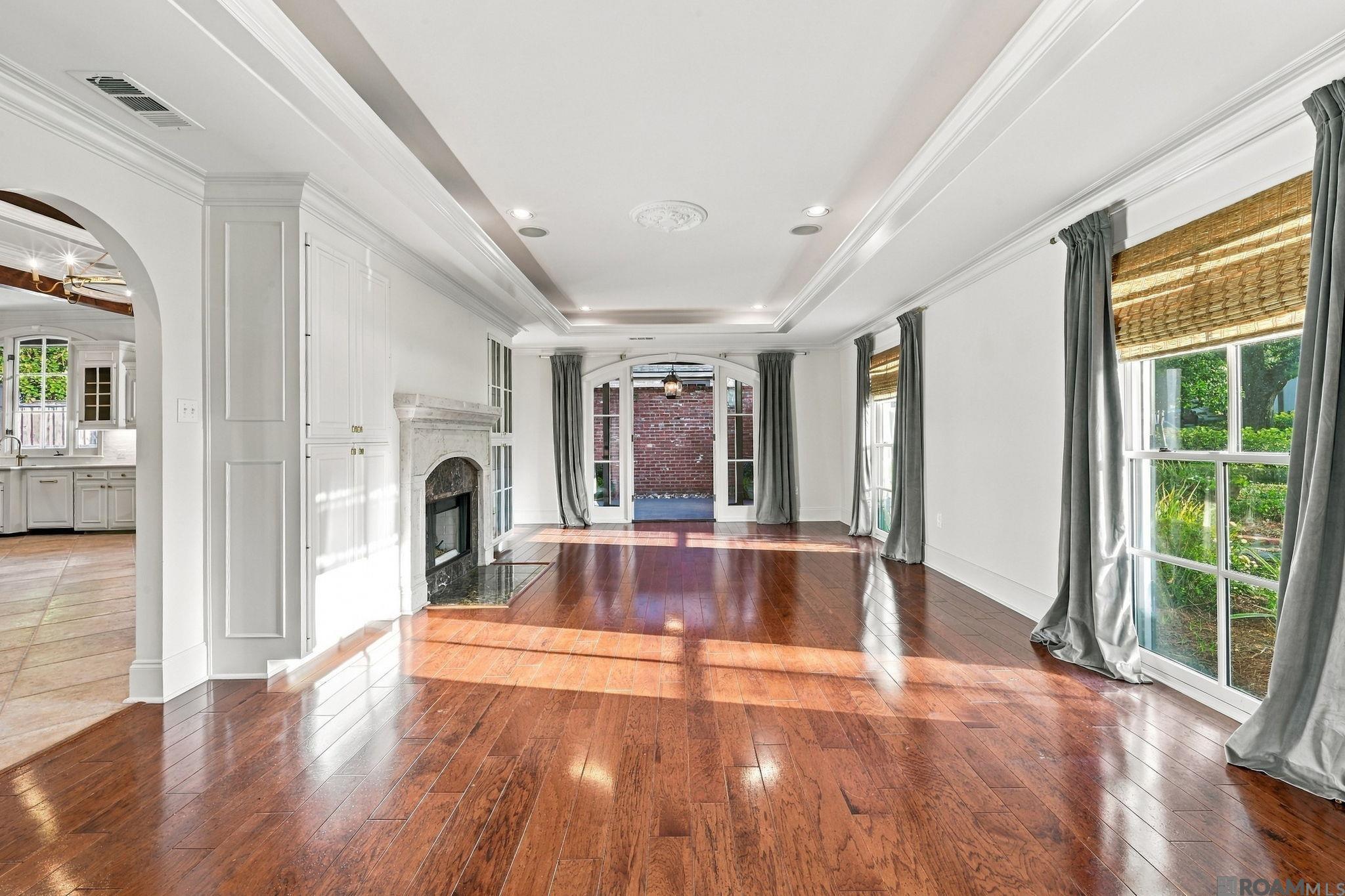3236 Gilbert Dr
