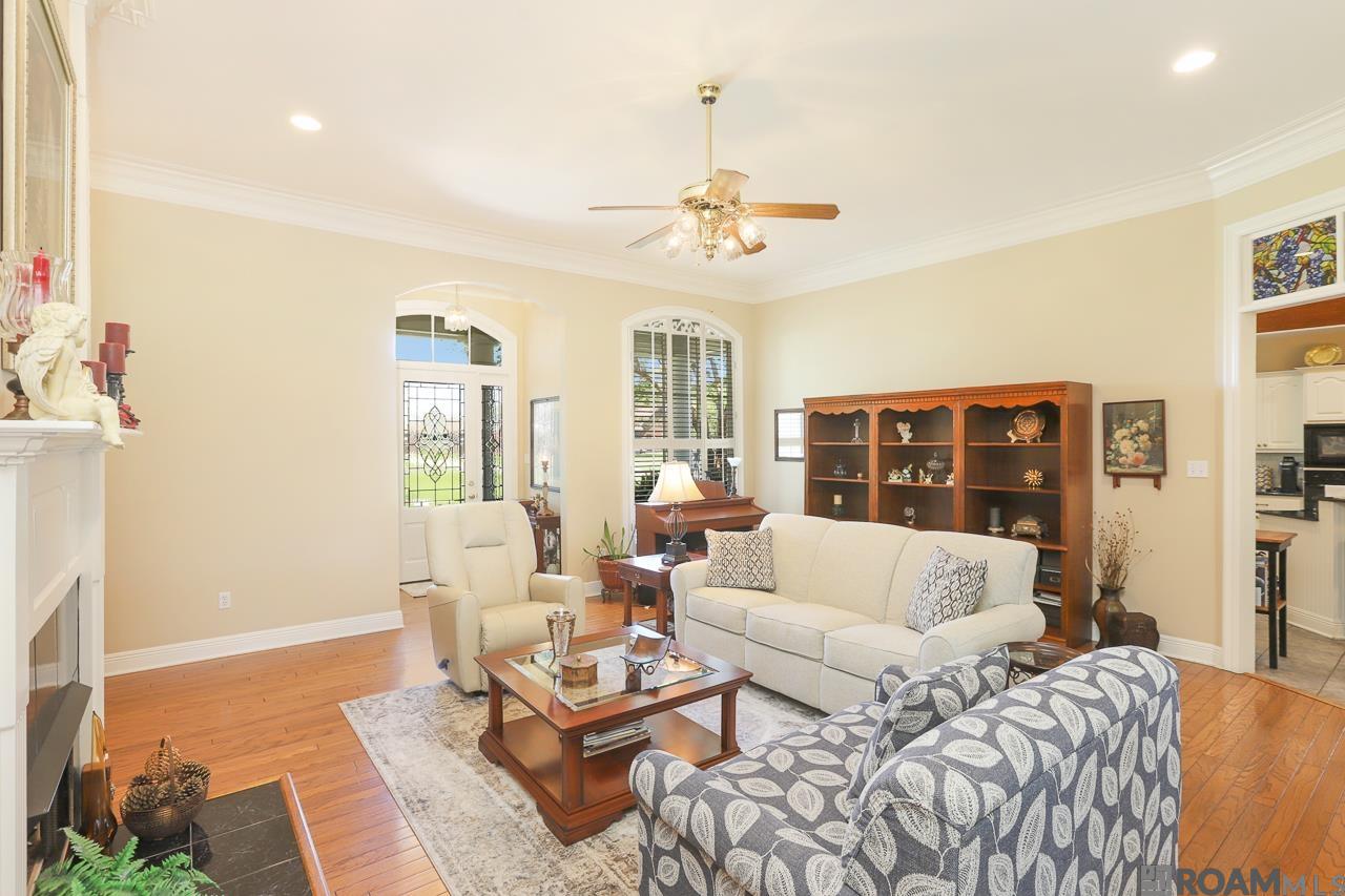 16474 Jay Rd, Prairieville, Louisiana image 6