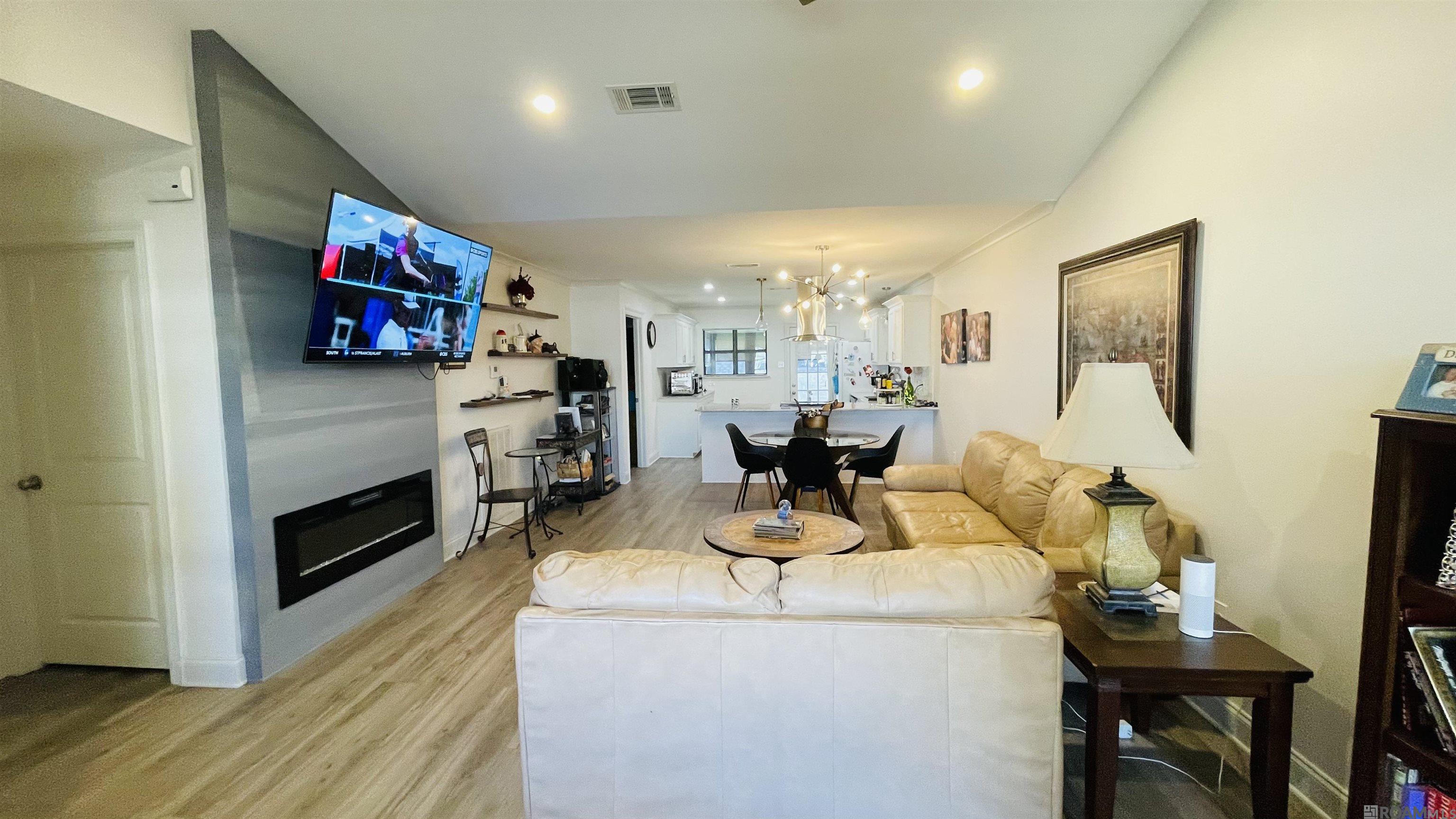 5323 Blair Ln #FF-3, Baton Rouge, Louisiana image 2