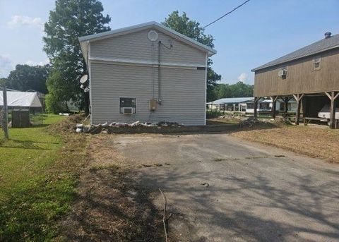 Homes For Sale - 102 Crawfish Dr<br/> Pierre Part, LA 70339