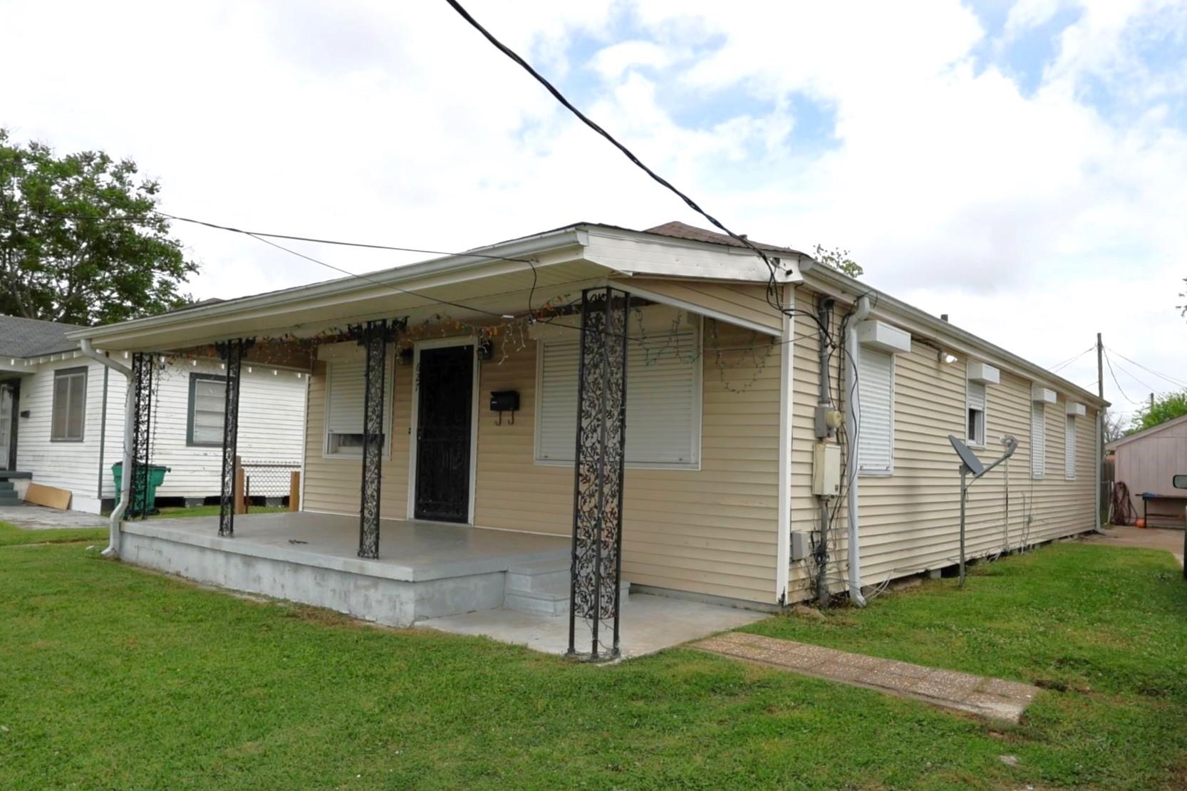 627 Yetta Avenue, Harvey, Louisiana image 2