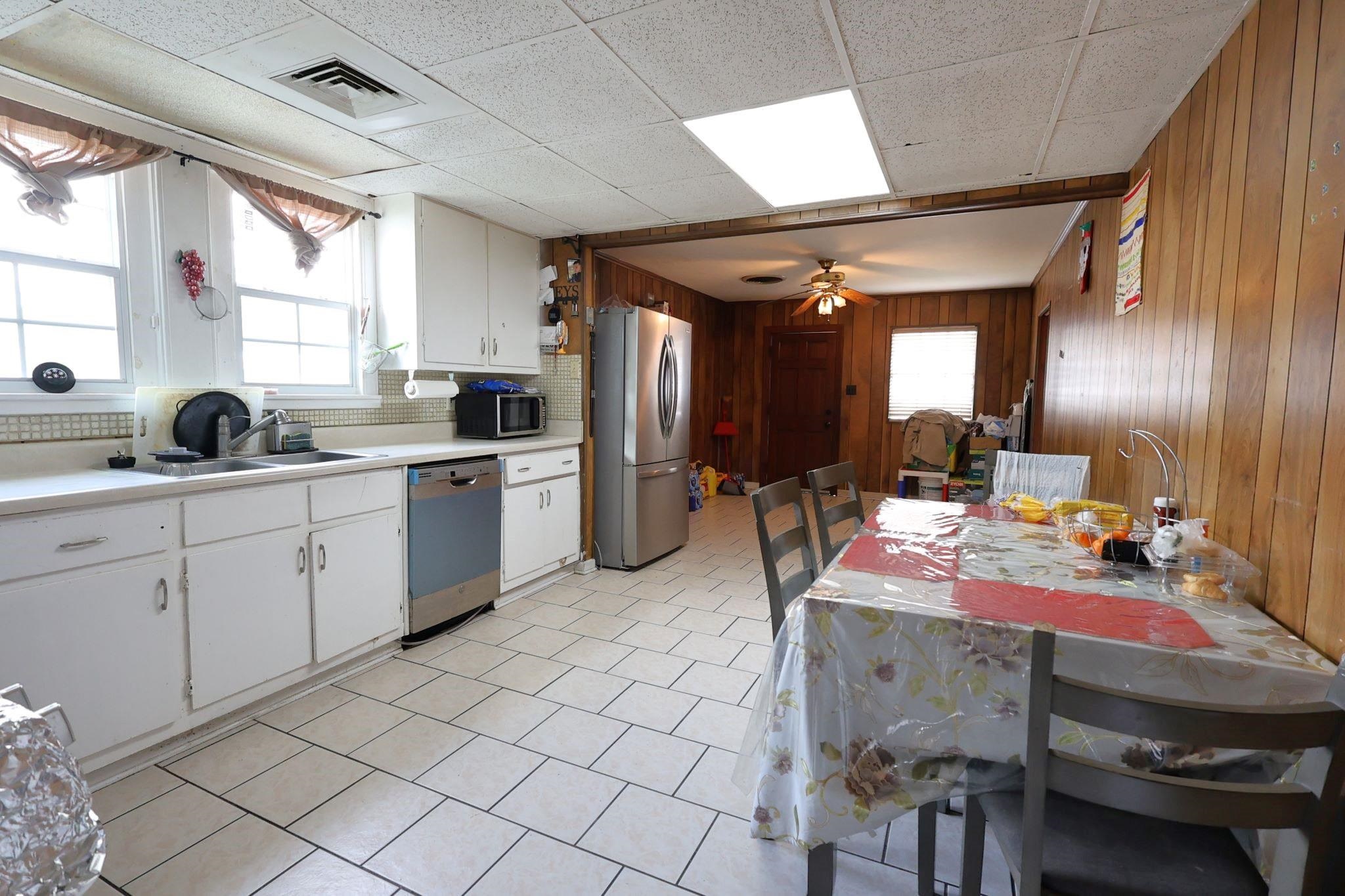 627 Yetta Avenue, Harvey, Louisiana image 13