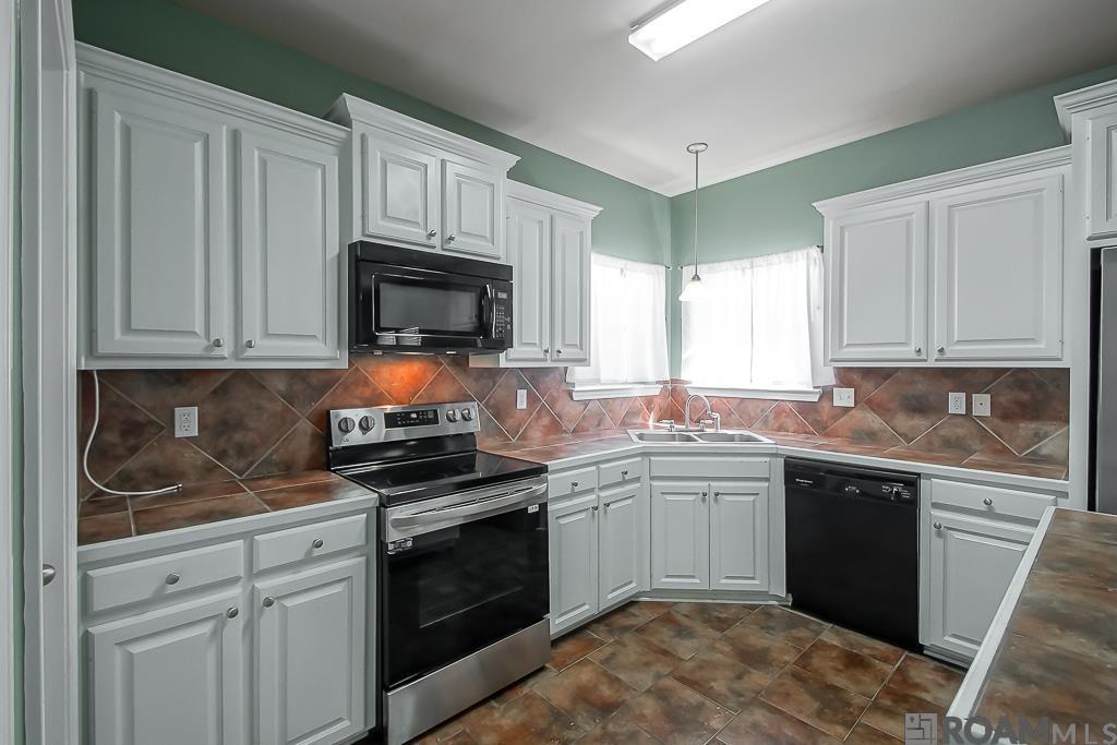 40457 Crossgate Place, Gonzales, Louisiana image 4