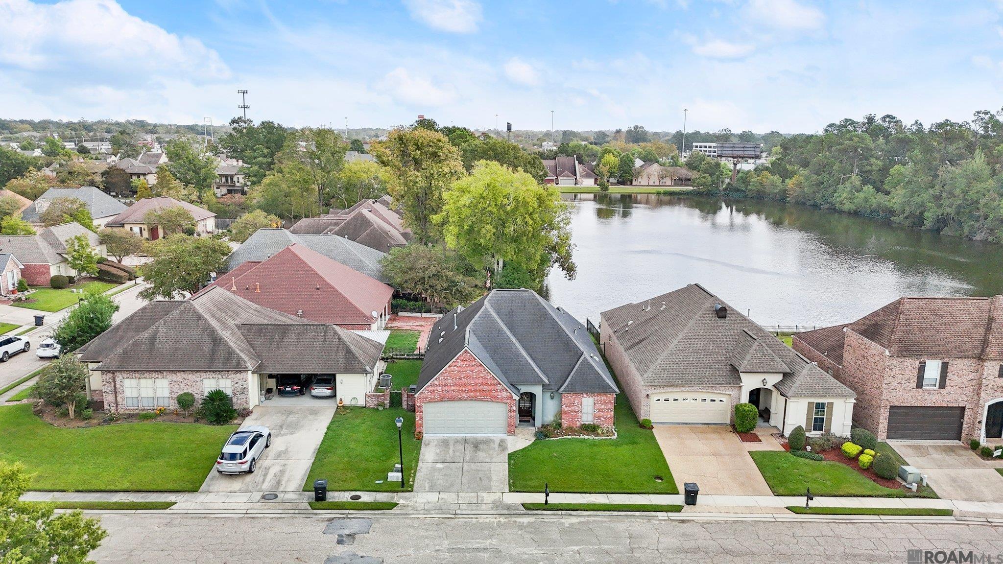 2321 Summerleaf Cir, Baton Rouge, Louisiana image 2