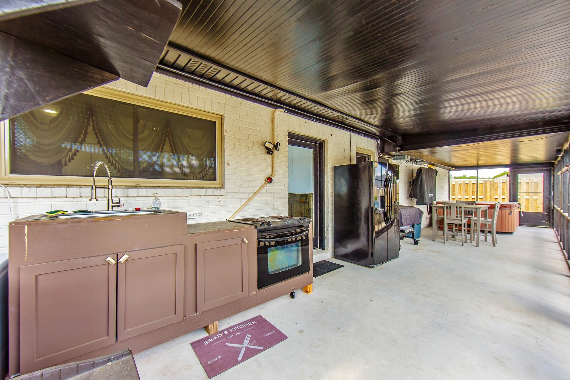 9 Summerfield Dr, Houma, Louisiana image 2