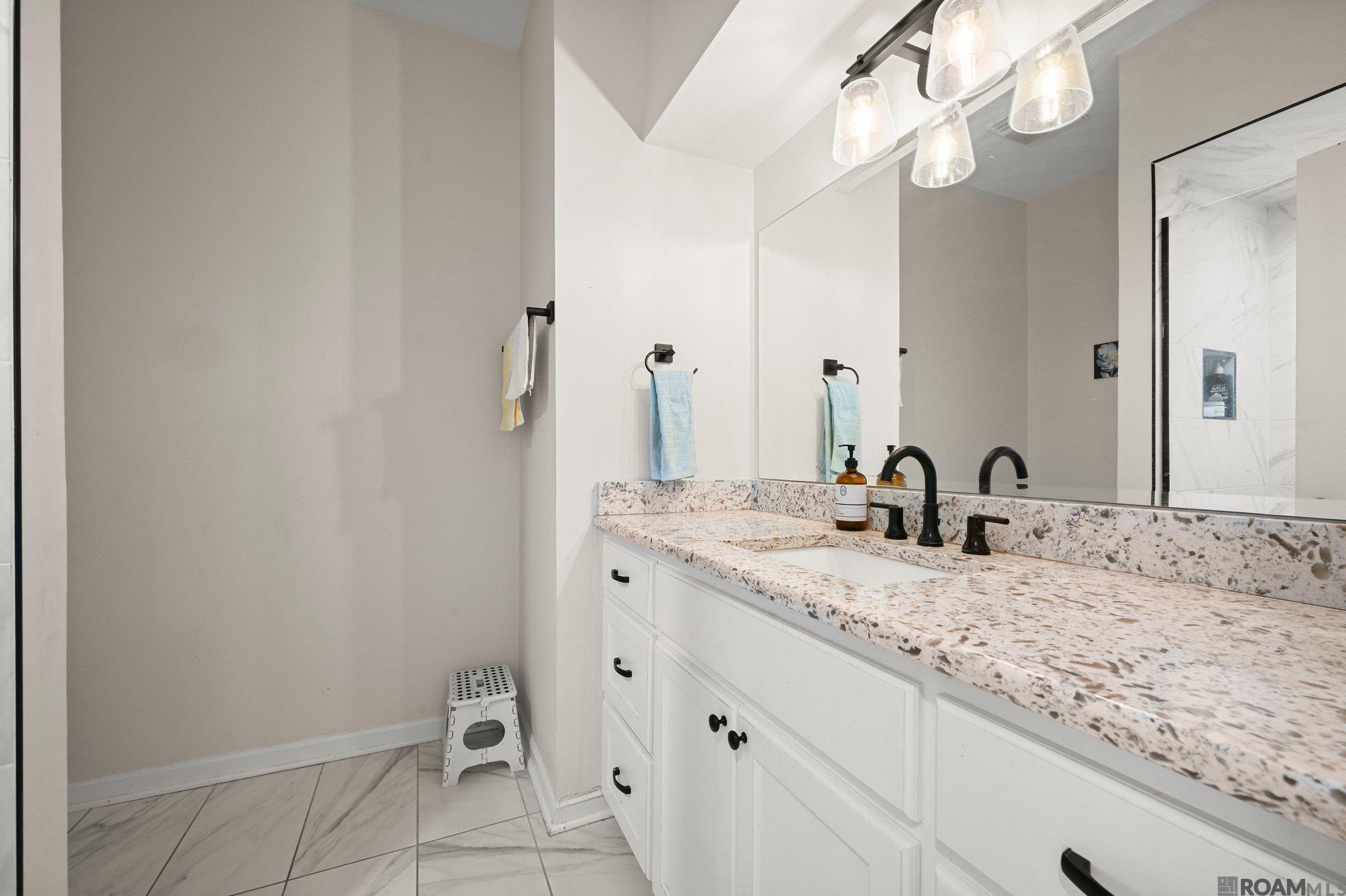 12426 N Lake Sherwood Ave, Baton Rouge, Louisiana image 18