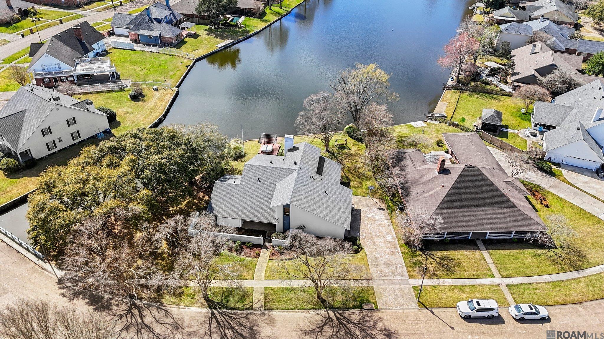 12426 N Lake Sherwood Ave, Baton Rouge, Louisiana image 3