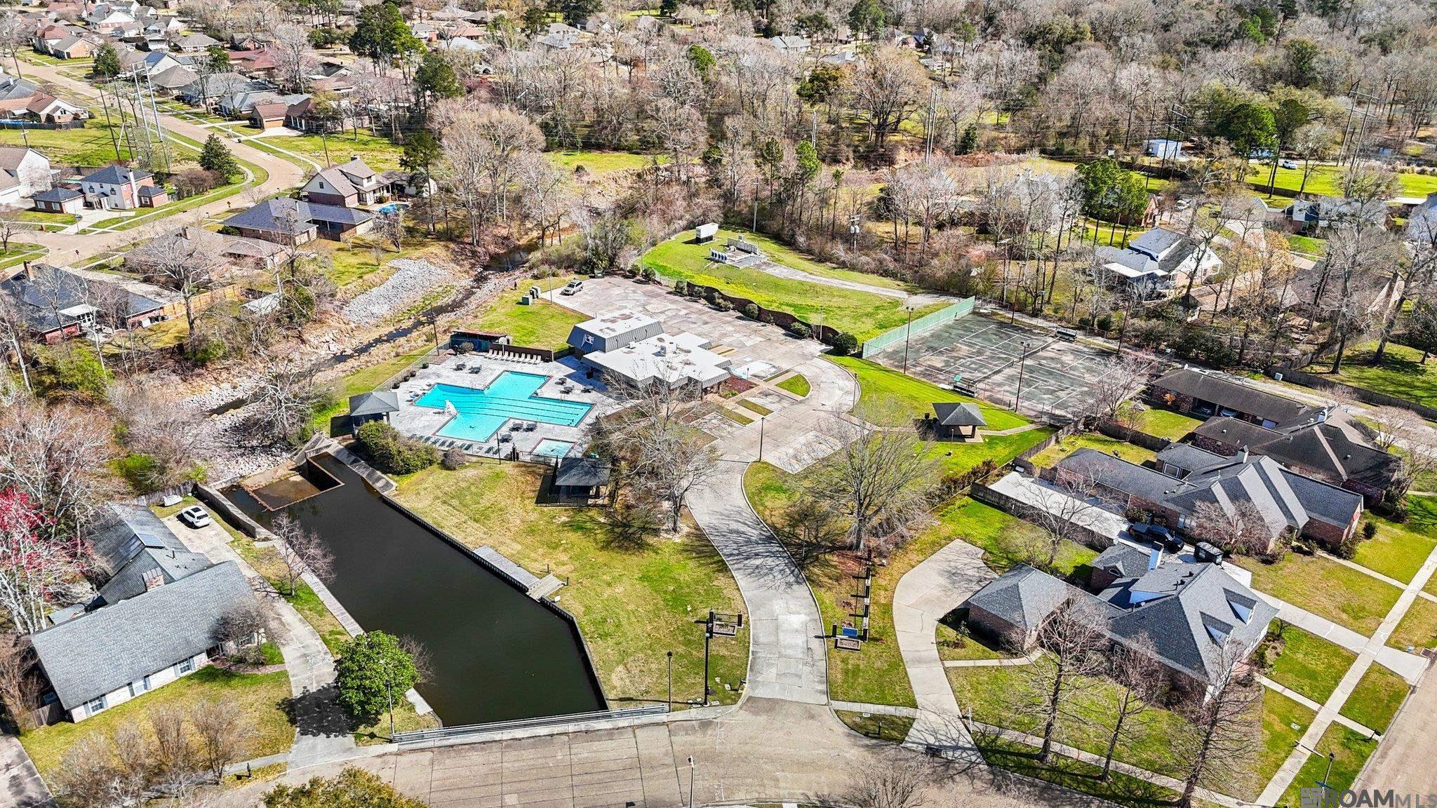 12426 N Lake Sherwood Ave, Baton Rouge, Louisiana image 32