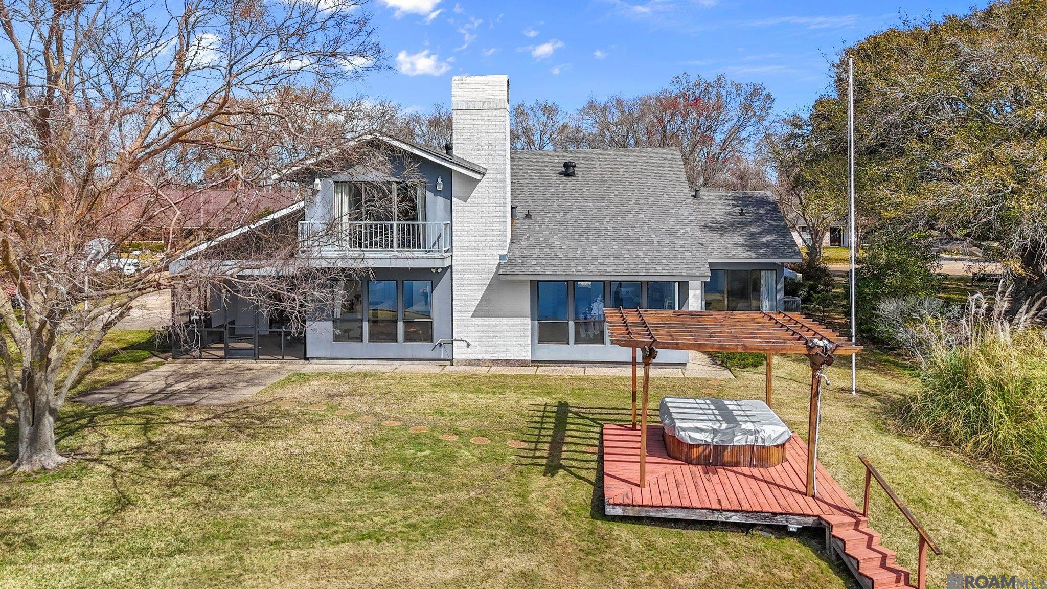 12426 N Lake Sherwood Ave, Baton Rouge, Louisiana image 27