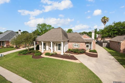 Homes For Sale - 17952 Heritage Estates Dr<br/> Baton Rouge, LA 70810