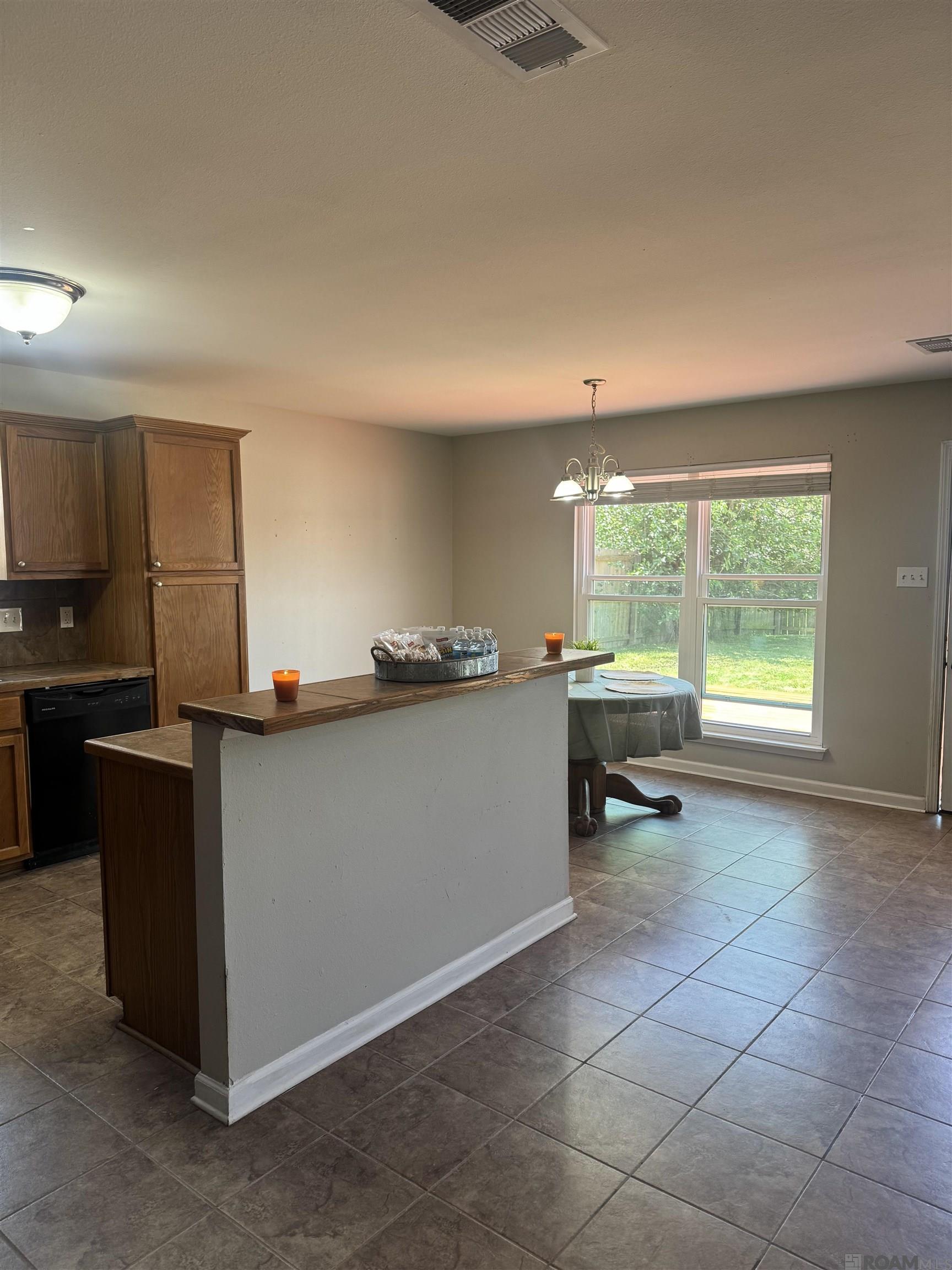 5247 Hemingway Dr, Darrow, Louisiana image 8