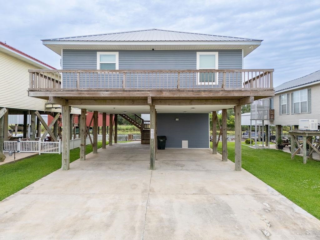 6288 Bayouside Dr, Chauvin, Louisiana image 1