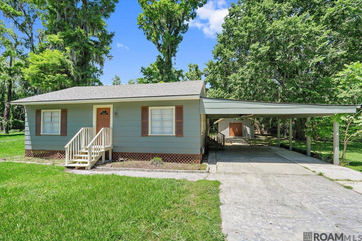 813 N Anita St, Gonzales, Louisiana image 1